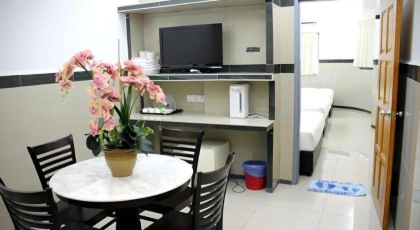 Burmahtel Hotel George Town Eksteriør bilde